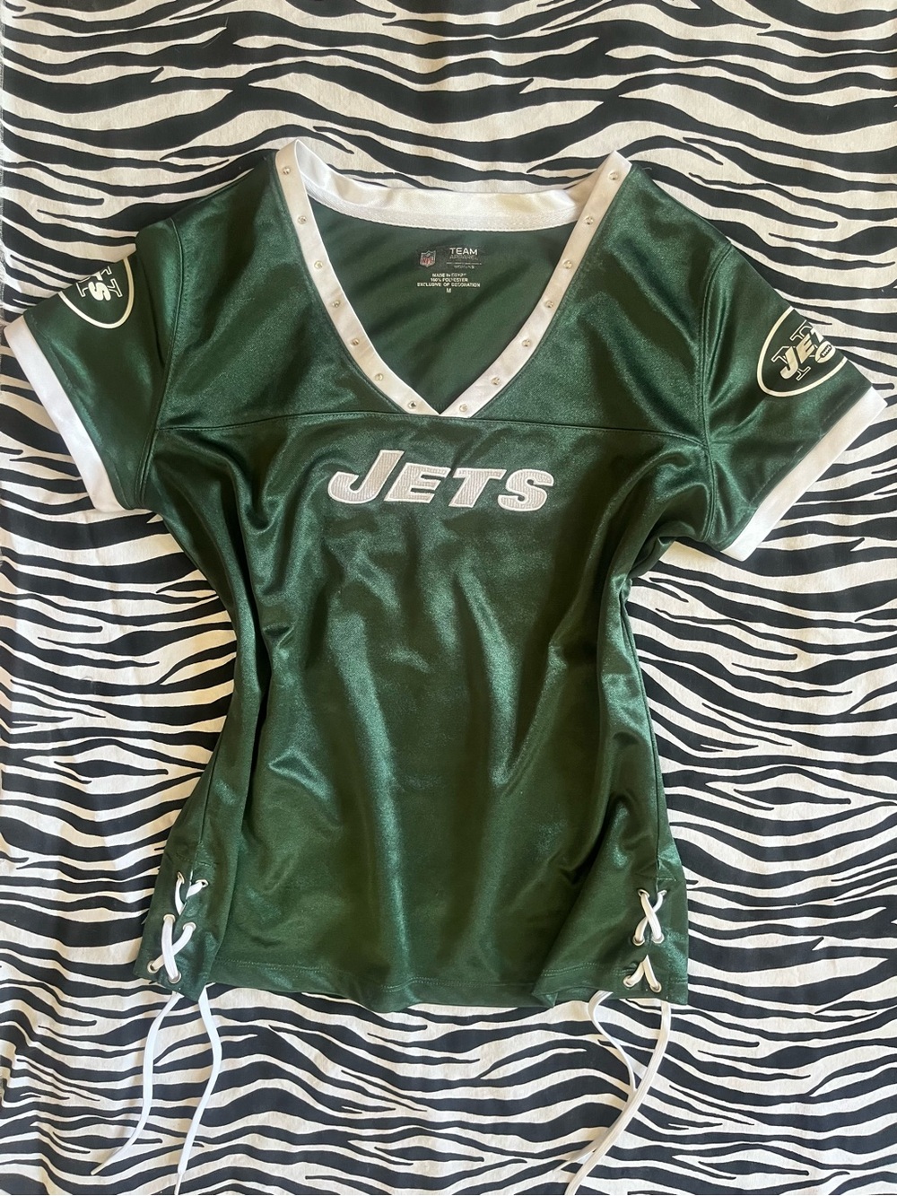 Team Apparel New York Jets Green and White Women's Jersey Top